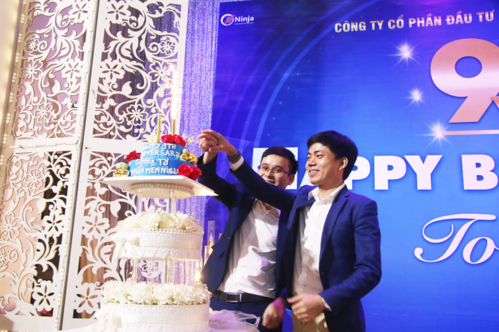 sinh nhat cong ty 22jpeg 1024x682 Phần mềm Ninja   Happy Birthday To Us