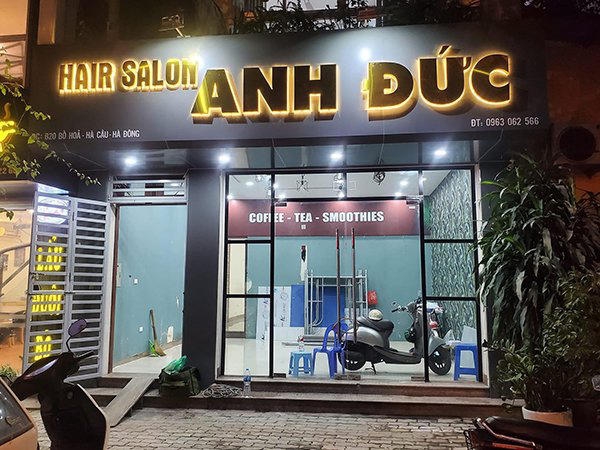 5 bang hieu tiem toc voi tong trang vang 7317 Mẫu logo salon tóc nổi bật tạo nên chất riêng của bạn